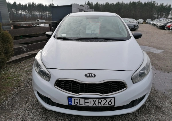 Kia Ceed cena 26900 przebieg: 207432, rok produkcji 2014 z Darłowo małe 326